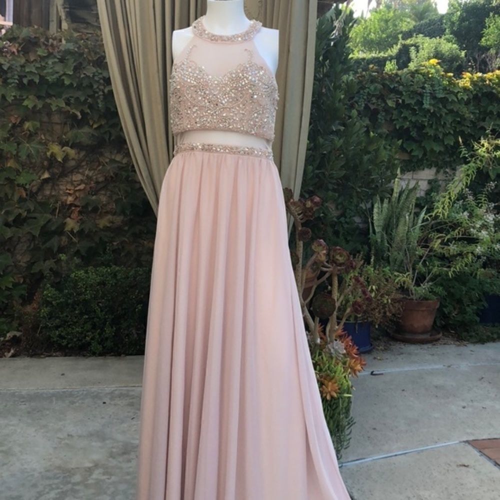 Sequin Hearts Pink Sleeveless W. Beading Gown Sz11